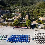Rouda Bay Hotel 3*