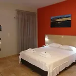 מלון Rouda Bay מיקרוס גיאלוס