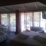 Rouda Bay