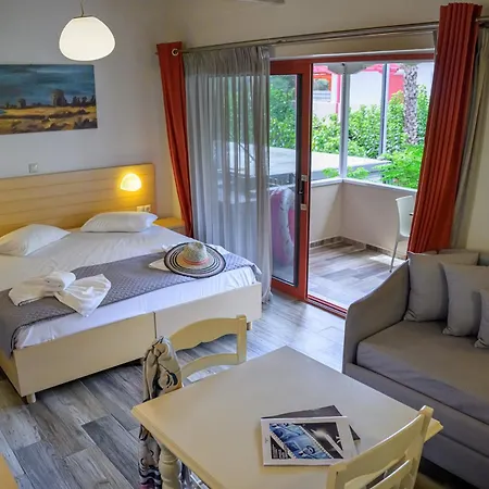 Hotel Rouda Bay 3*