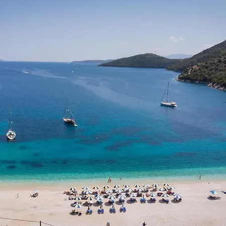 Rouda Bay Hotel Mikros Gialos