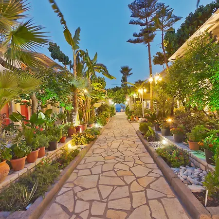 Rouda Bay Hotell 3*